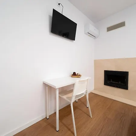 Expo - Double With Ac And Views *
